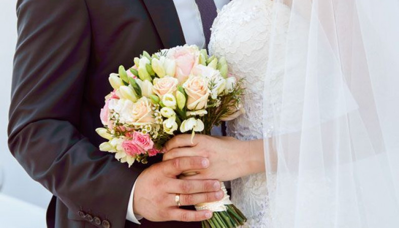 Пара поженилась онлайн в Архангельской области