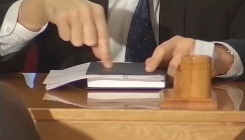 палец в блокноте палец в блокноте