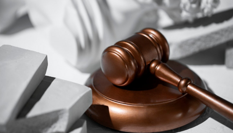 молоток судьи