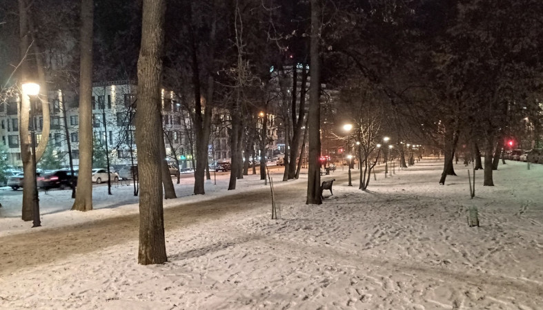 бульвар вечером