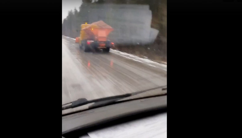 лед на дороге