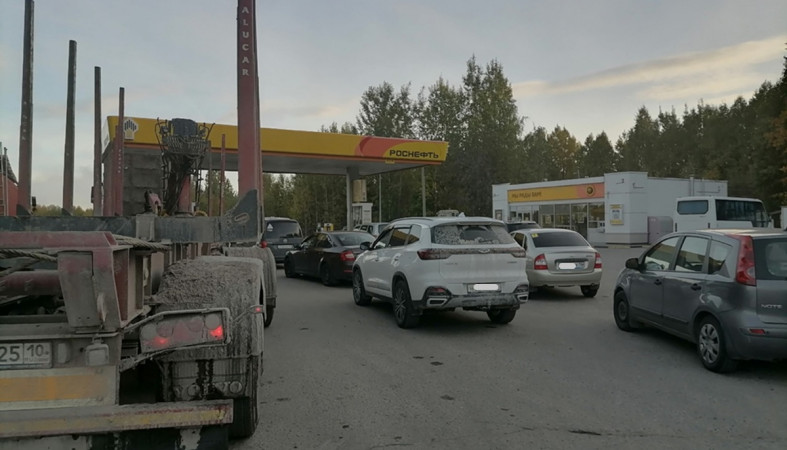 очередь АЗС