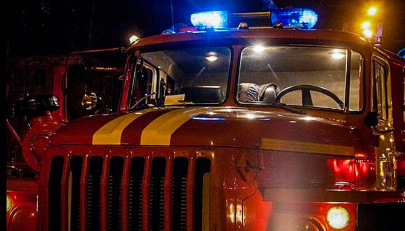 Женщина едва не погибла при пожаре в многоэтажке в Карелии