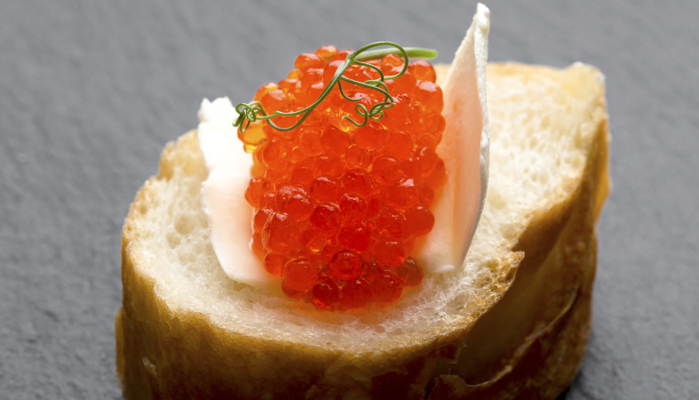 Бутерброд с икрой