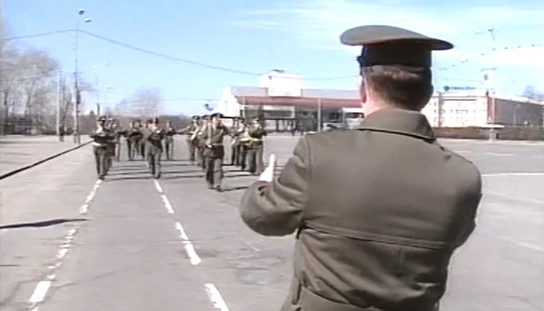 военные