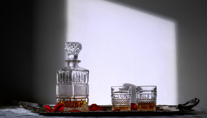 Алкоголь в стаканах