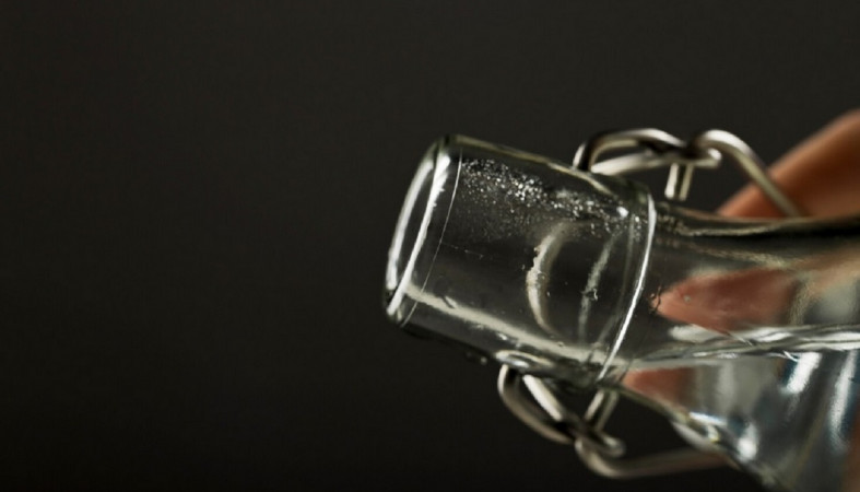 Бутылка алкоголя Бутылка алкоголя