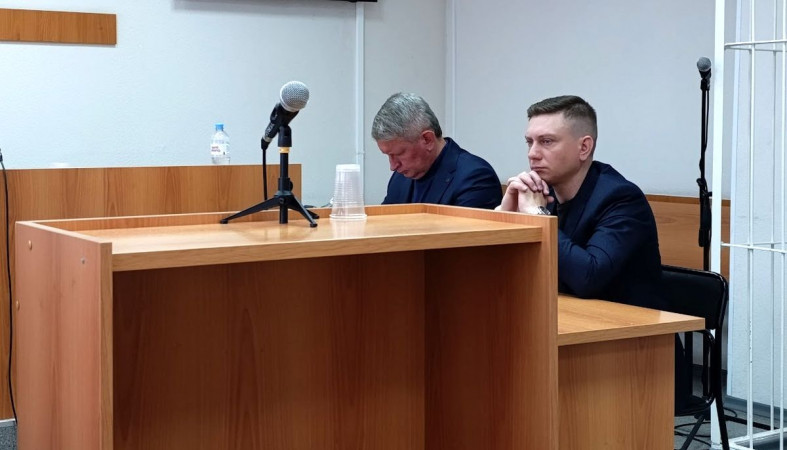 Суд над Артемом Красулиным