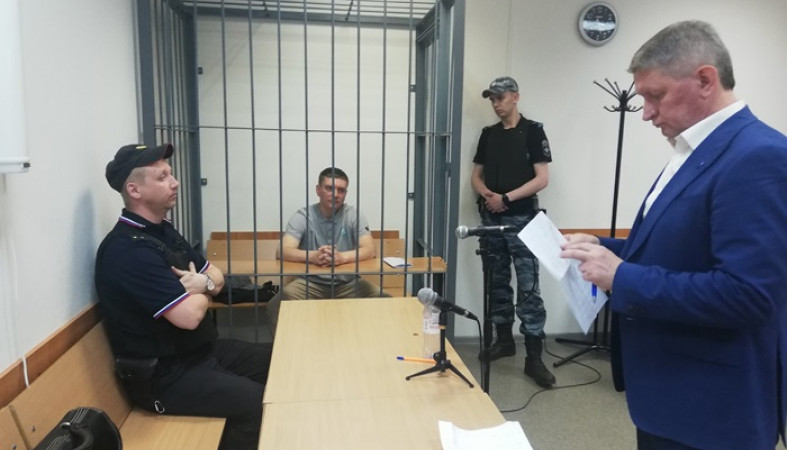 Сыну бывшего депутата Красулина продлили арест