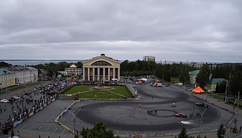 Кирова птз. Кировская площадь Петрозаводск. Площадь Кирова г. Петрозаводска. Петрозаводск площадь Кирова театр. Петрозаводск площадь Кирова. Петрозаводск.