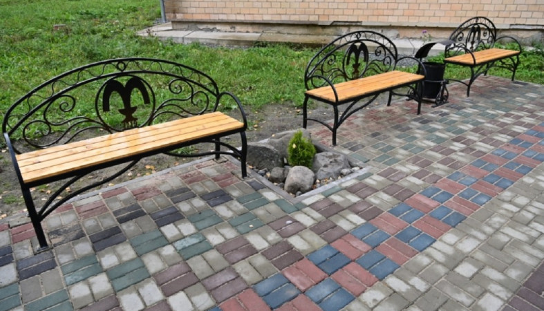 скамейки