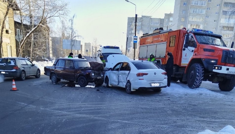 ДТП на Боровой