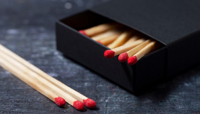 коробок спичек