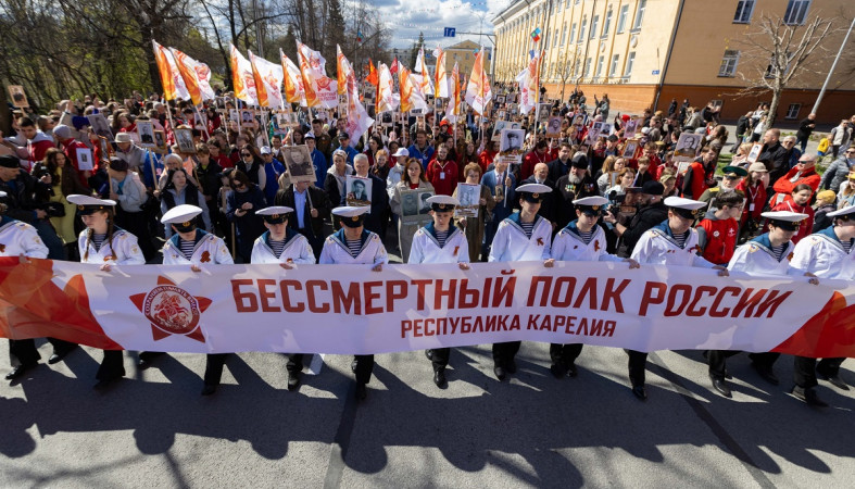 Депутаты в Бессмертном полку Депутаты в Бессмертном полку