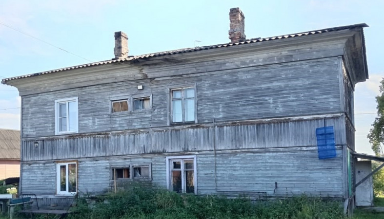 Аварийный дом в Кеми