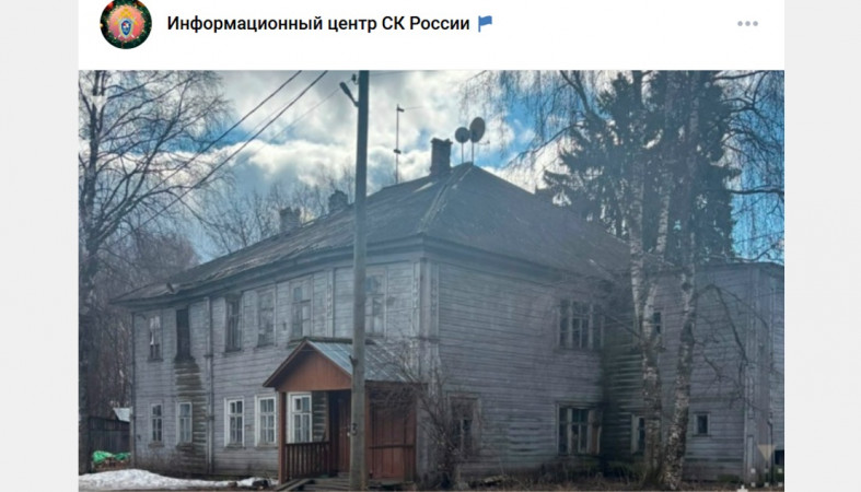 разваливающийся дом в Пудоже