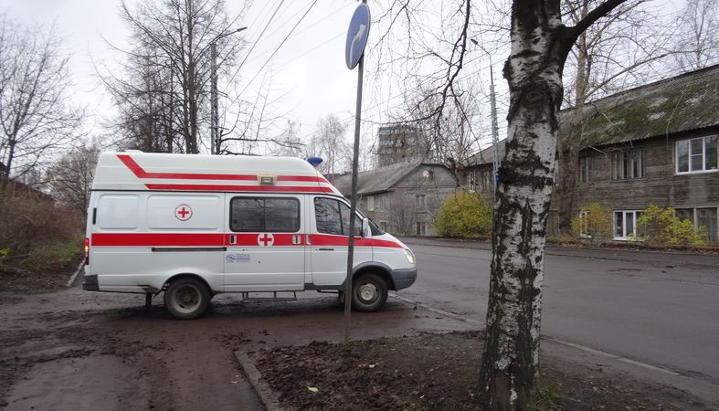 Количество бригад скорой помощи. Скорая Петрозаводск. Неврологическая бригада скорой помощи. Врачи скорой Петрозаводск. Карельская скорая.