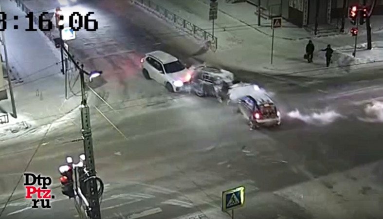 ДТП три автомобиля ДТП три автомобиля