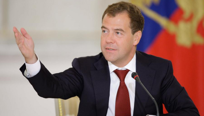 На Медведева подали заявление за превышение полномочий. Истец выступает против увеличения пенсионного возраста На Медведева подали заявление за превышение полномочий. Истец выступает против увеличения пенсионного возраста