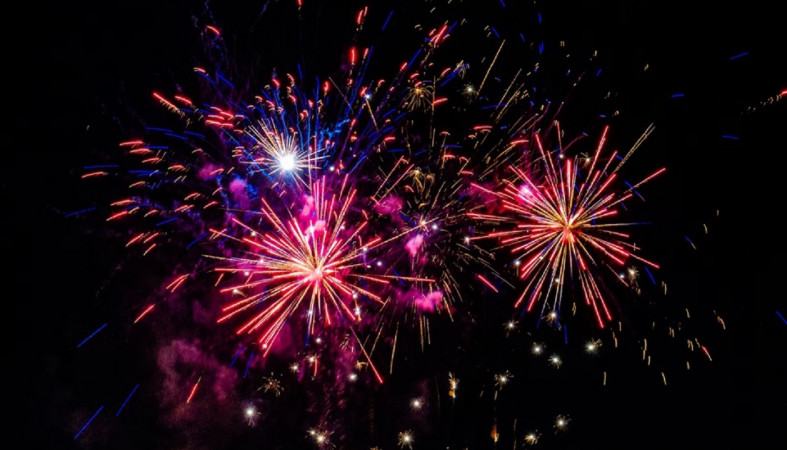 Фейерверк в небе