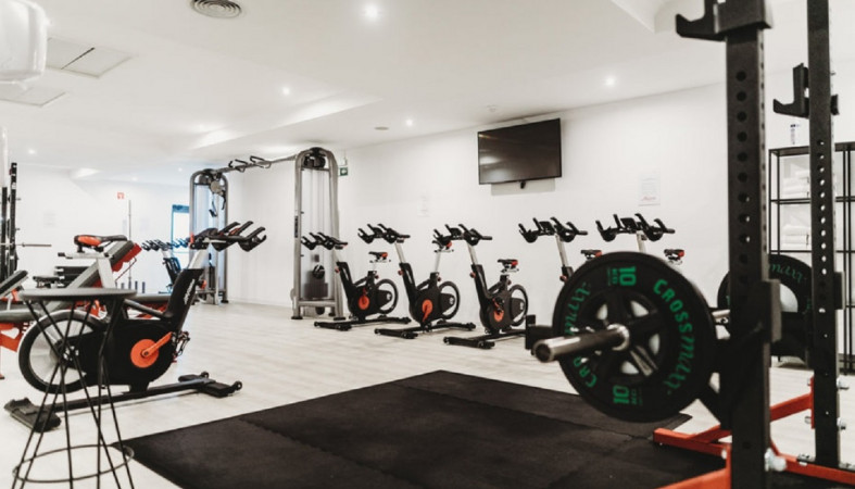 Фитнес-клуб