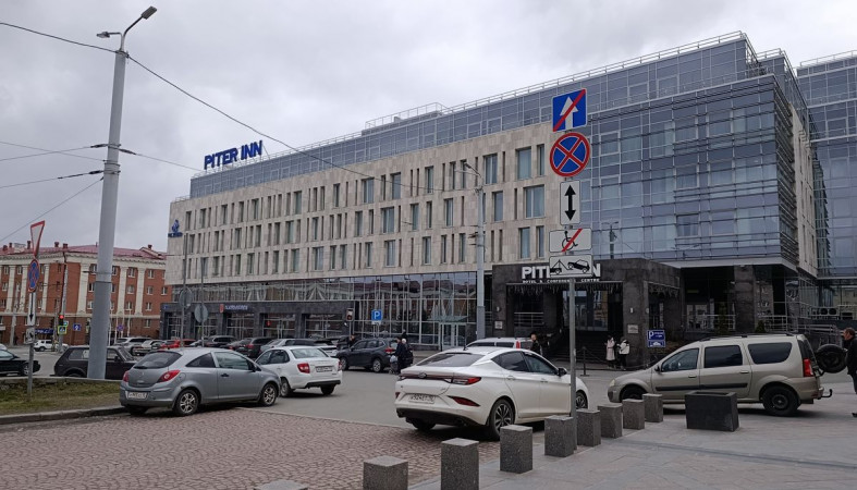 Отель Питер Инн