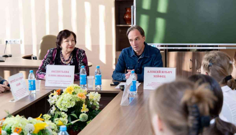 Хейфец и студенты