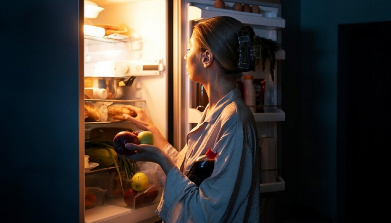 Холодильник на кухне Холодильник на кухне