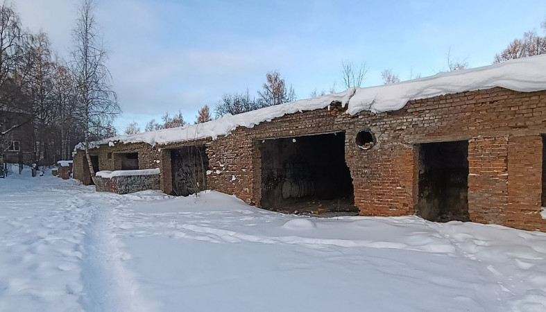 Руины автохозяйства в Петрозаводске