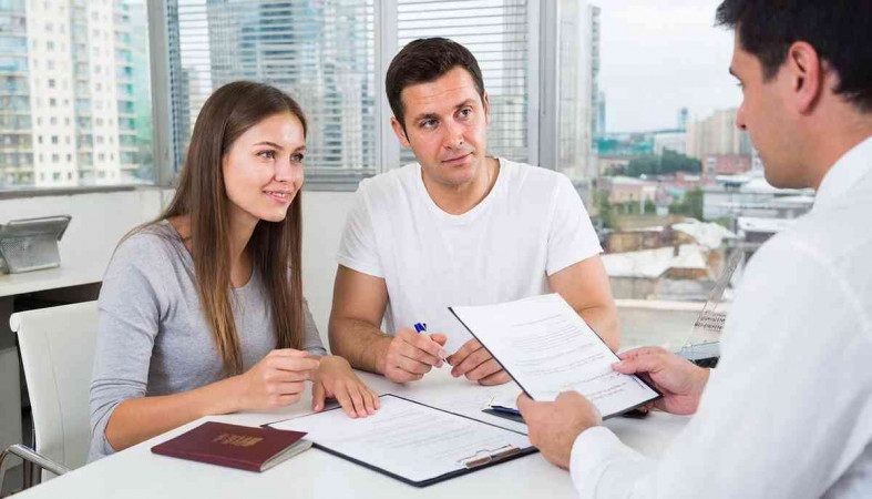 пара в банке