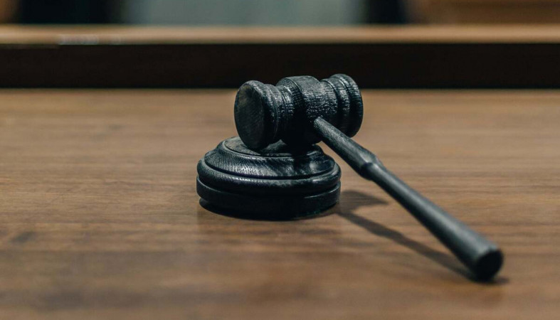 суд_фемида_молоток