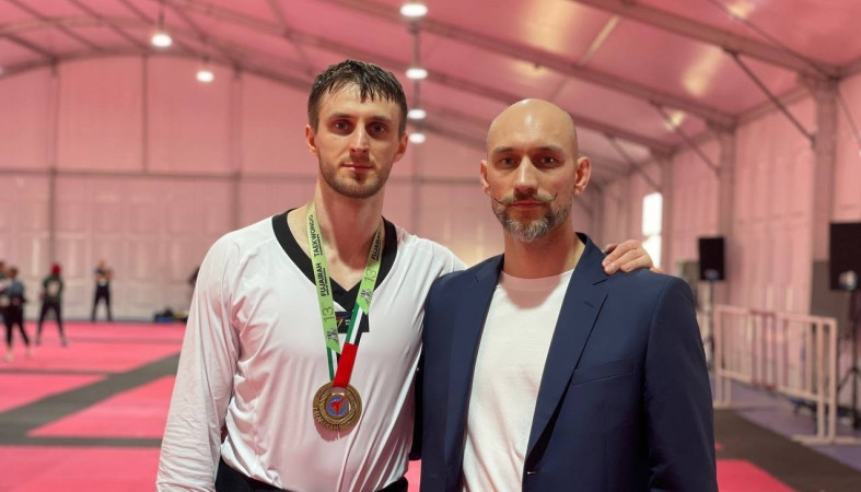 Владислав Ларин Владислав Ларин