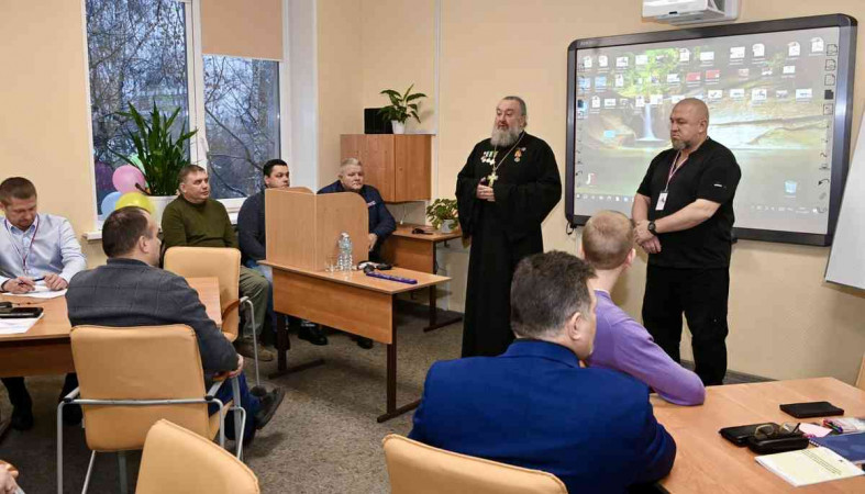 Леонид Леонтюк на встрече с ветеранами