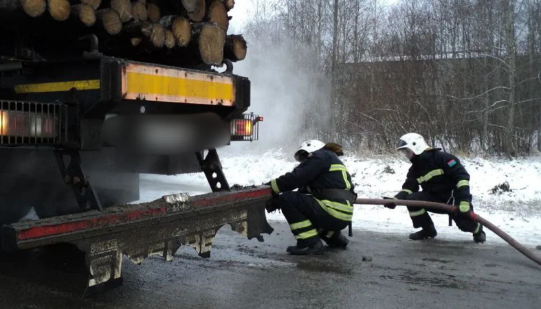 лесовоз Пряжа