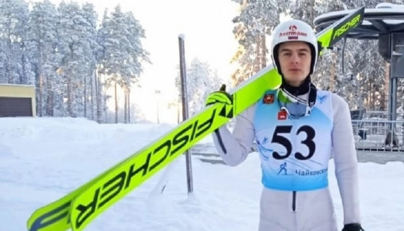 Лыжник Виталий Иванов стал лучшим на первом зимнем этапе Кубка России