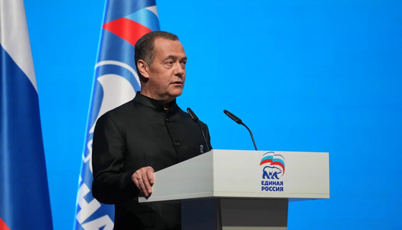 Дмитрий Медведев