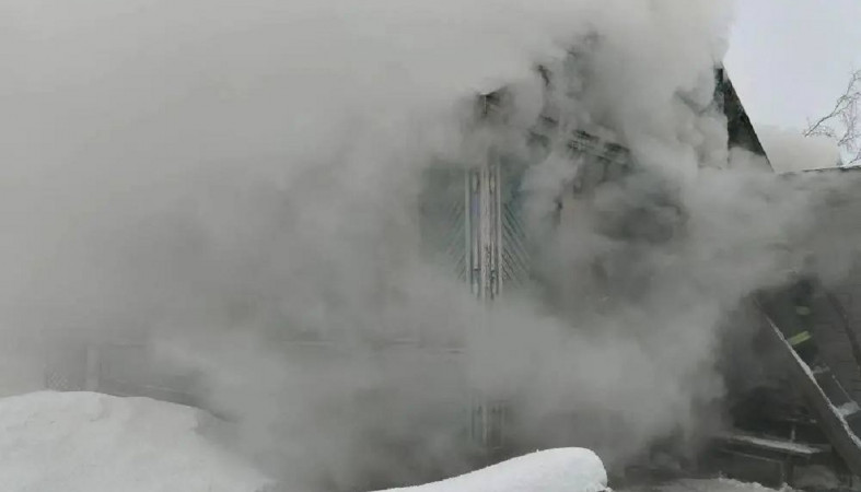 Пожар в Медвежьегорске Пожар в Медвежьегорске