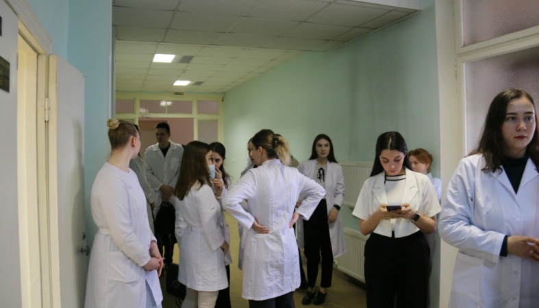 В ПетрГУ прошло распределение выпускников-медиков