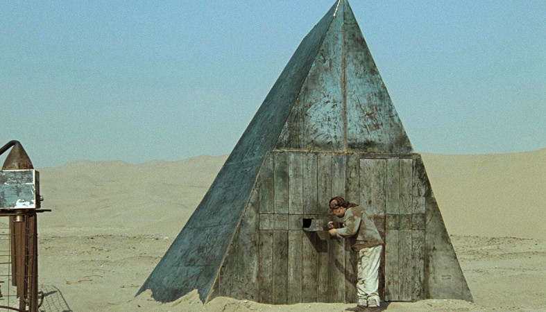 Сцена на луц-колонке