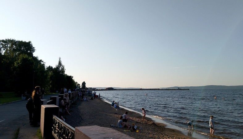 купающиеся