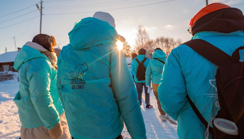 добровольцы студенты