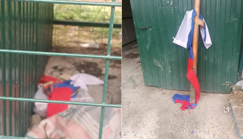 сорванные с могил флаги