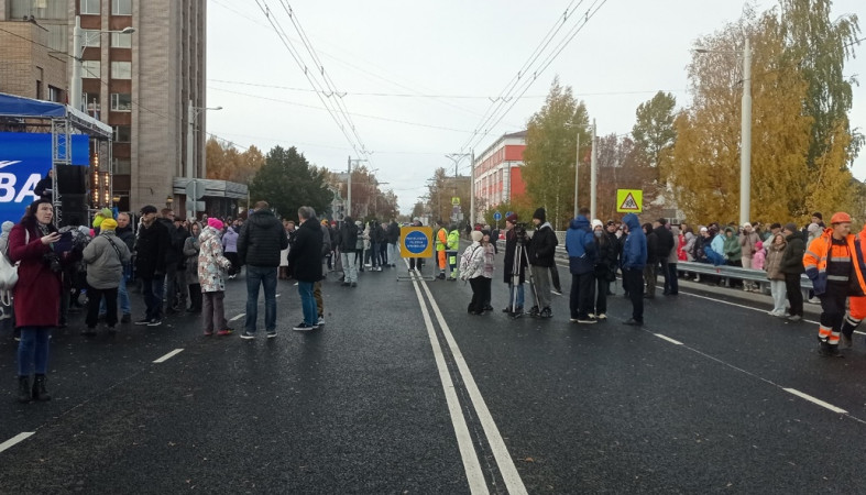 Открытие моста