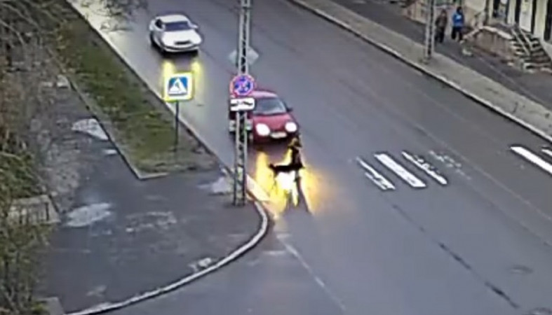 Автомобиль сбил пешехода, Петрозаводск