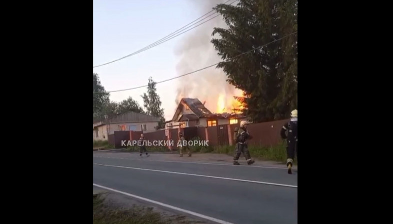 сгоревший магазин