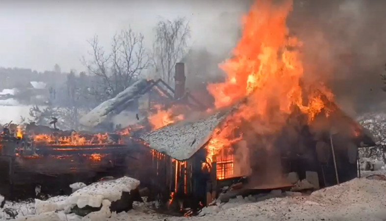 горит дом горит дом