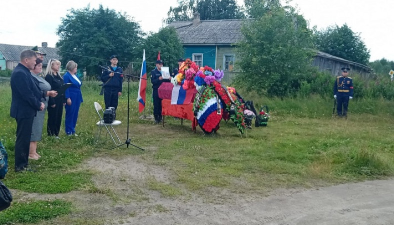 В Карелии простились с погибшим на СВО Федором Каманиным