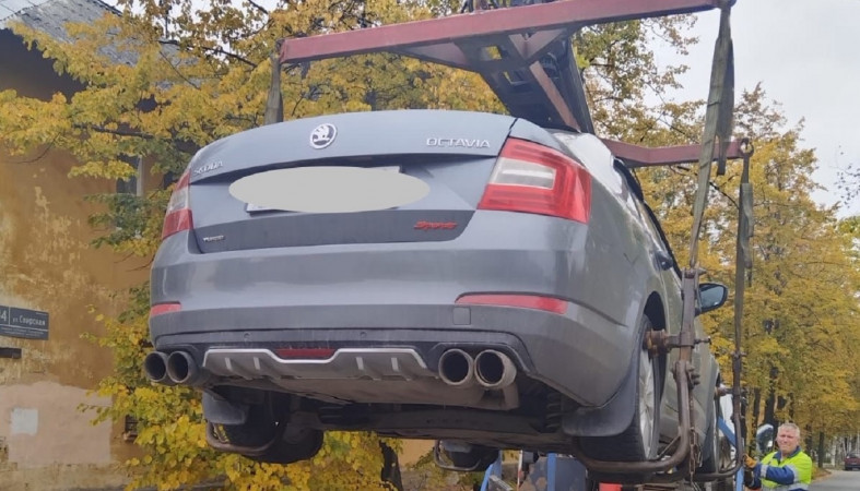 Эвакуация автомобиля