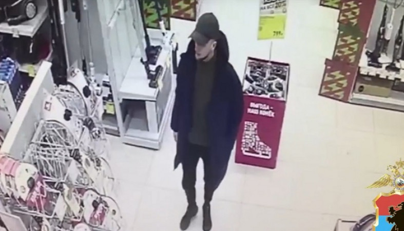 Подозреваемого в краже мужчину объявили в розыск в Петрозаводске
