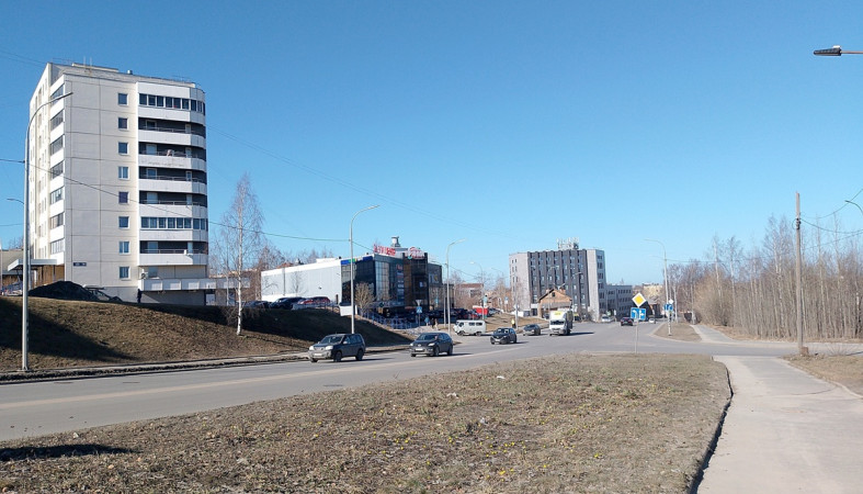 весенняя улица весенняя улица